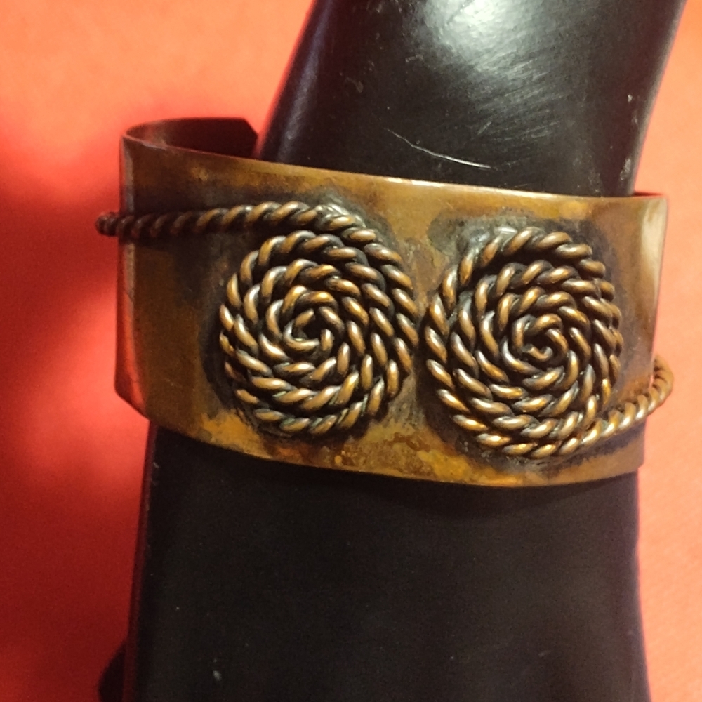 Vintage Rebajes Mid-century Copper Cuff Bracelet